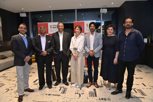 SPEAKIN’S FLAGSHIP OPEN MIC EXPERIENCE COMES TO SINGAPORE