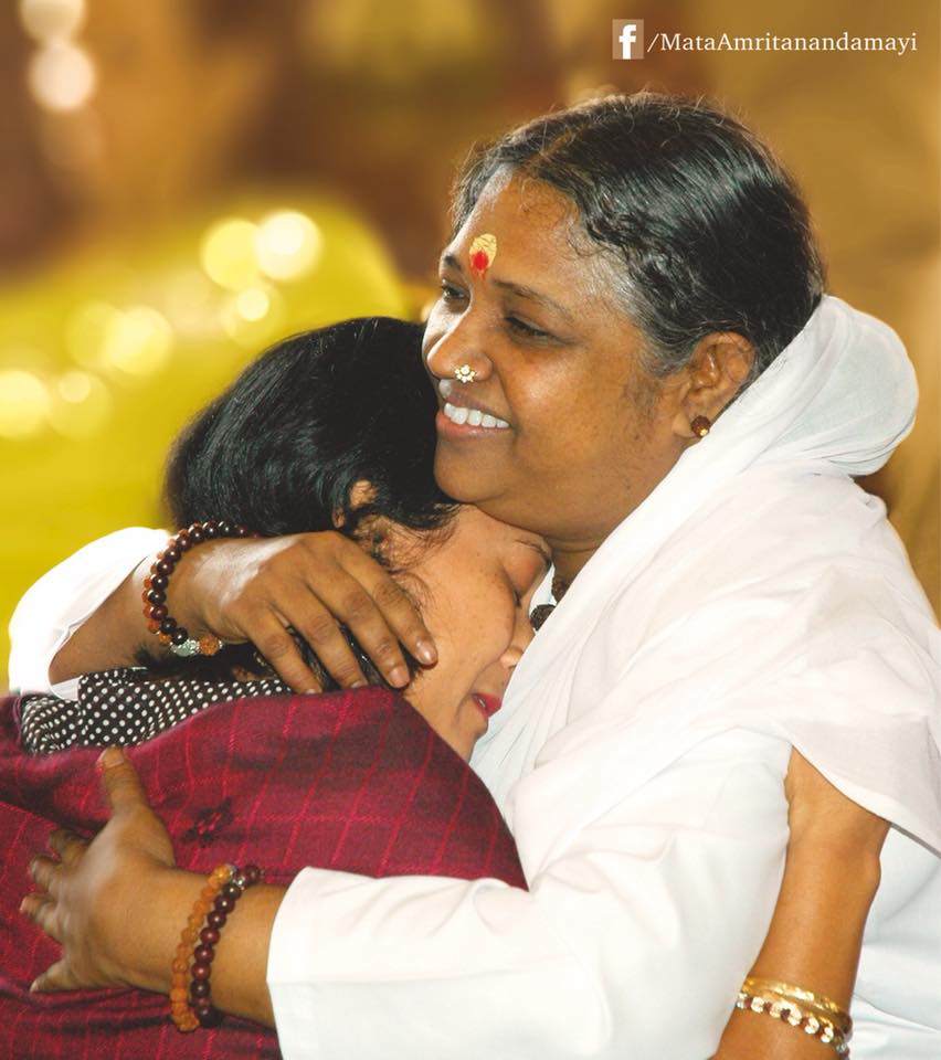 Mata Amruthanandmayi Amma Top Spiritual Leader SpeakIn-Hugging-Embrace
